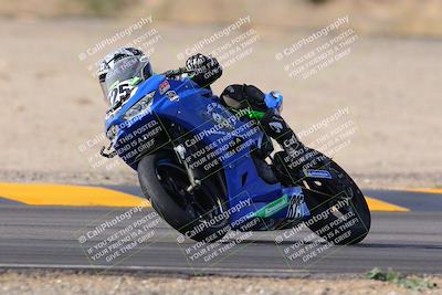 media/Dec-17-2022-SoCal Trackdays (Sat) [[224abd9271]]/Turn 7 Set 1 (1125am)/